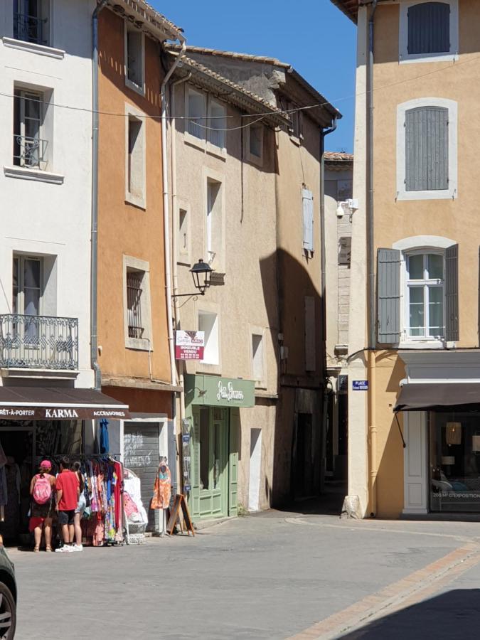 L'Isle D'Or - Les Amandiers - 3 Etoiles - 1Er Etage Εξωτερικό φωτογραφία